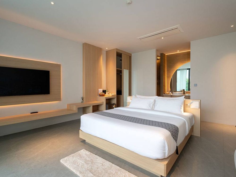 Deluxe Jacuzzi Pool View (10)