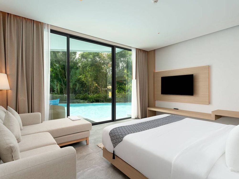 Deluxe-Pool-Access-Type1-04