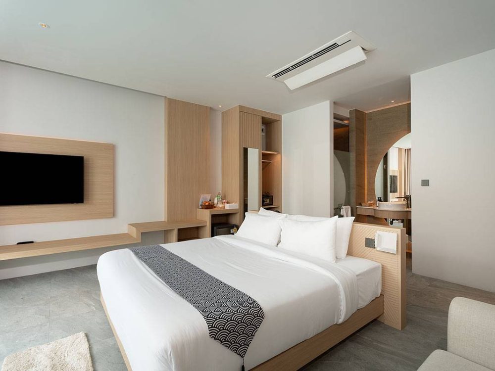 Deluxe-Pool-Access-Type1-09