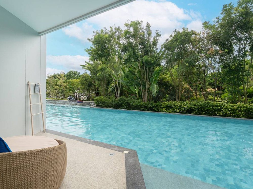 Deluxe-Pool-Access-Type1-13