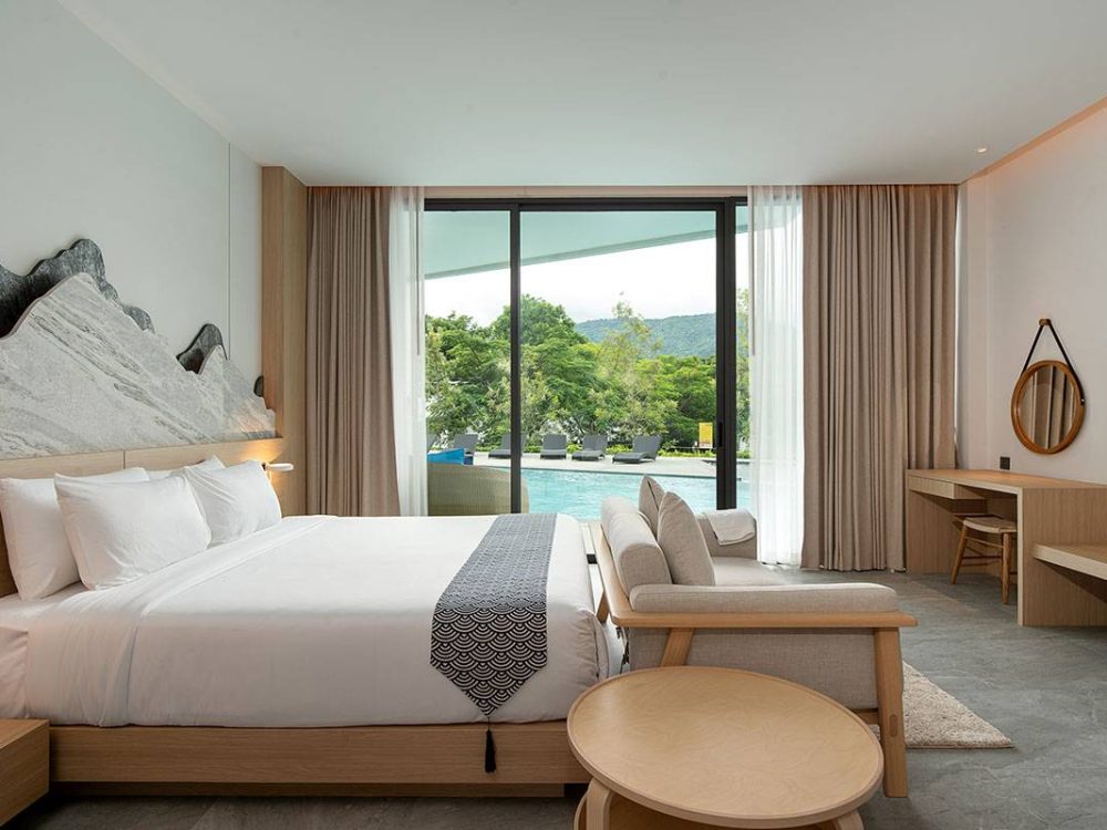 Deluxe-Pool-Access-Type2-11