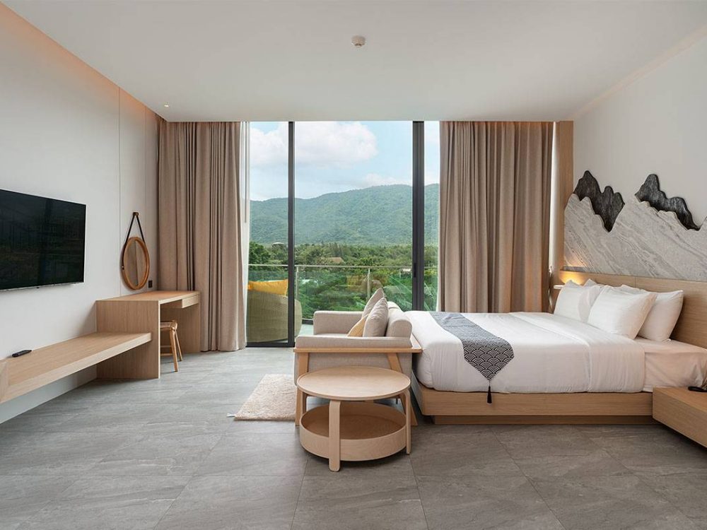 Deluxe-moutain-view-01