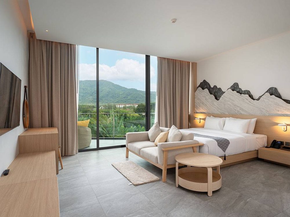 Deluxe-moutain-view-02