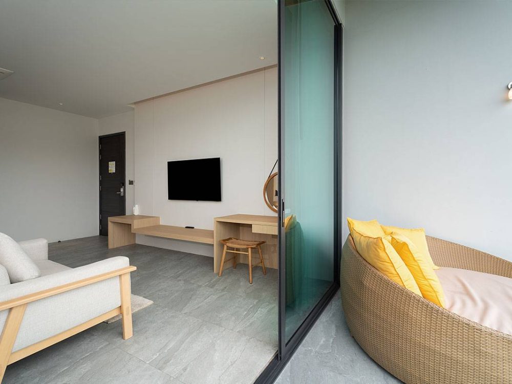 Deluxe-moutain-view-13