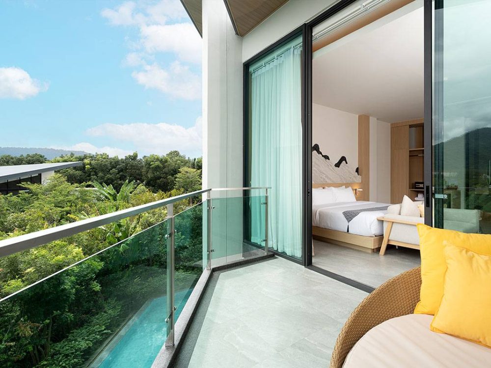 Deluxe-moutain-view-14