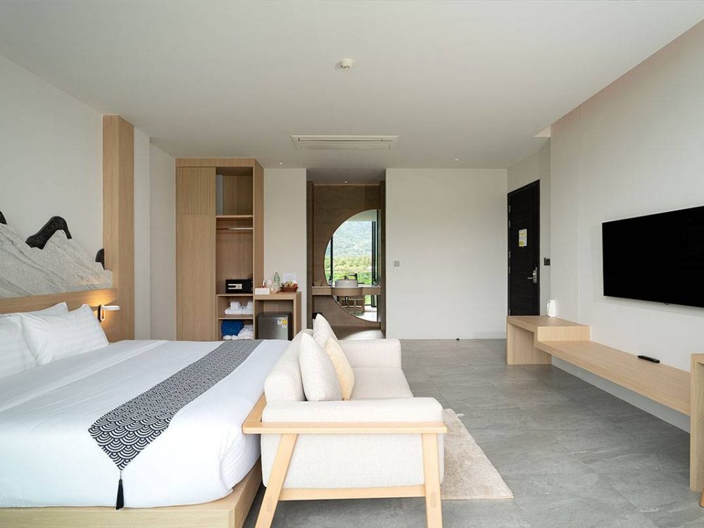 Deluxe-moutain-view-15