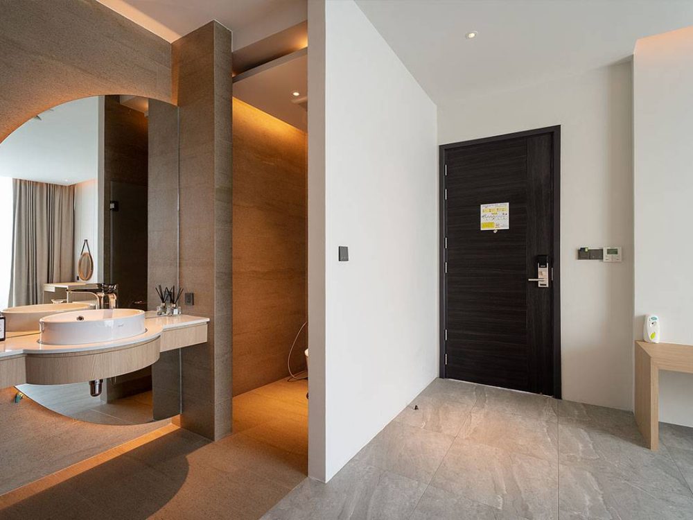 Deluxe-moutain-view-18